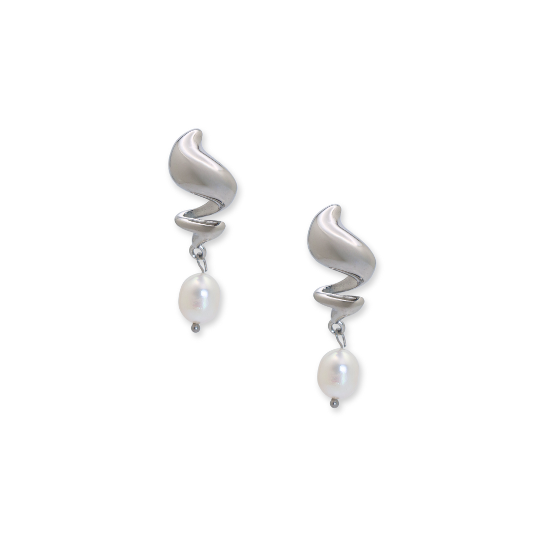 The Rue Zigzag Pearl Earrings