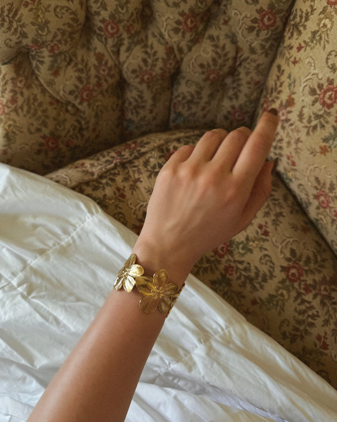 The Sivan Floral Cuff