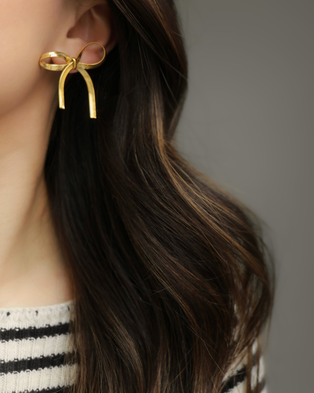 The Elizabeth Bow Earrings