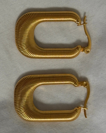 The Jessica Pleated Hoops